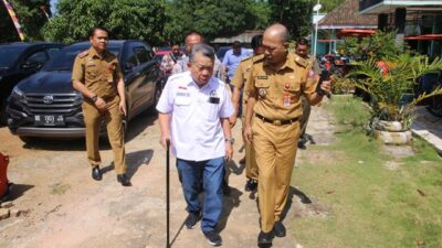 DAK Pertanian 2023, Pemkab Lampura Serahkan Mesin Pertanian kepada Kelompok Tani