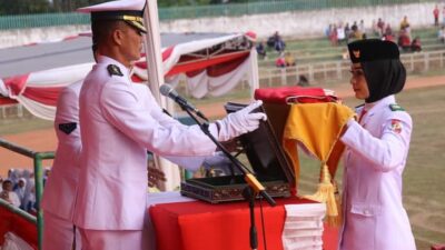 Kakimal Lampung Jadi Irup Penurunan Bendera HUT ke-78 RI di Lampung Utara