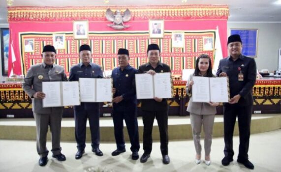 DPRD dan Pemkab Lampung Selatan Teken KUPA-PPAS Perubahan APBD 2023