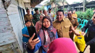 Gubernur Lampung Sambangi Warga Kurang Mampu di Bumisari Natar