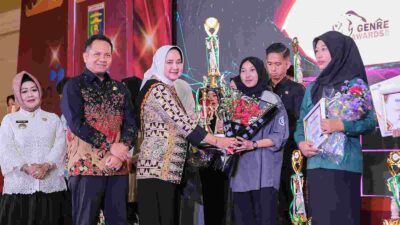 Bunda GenRe Lampung Riana Sari Buka Grand Final GenRe Awards 2023