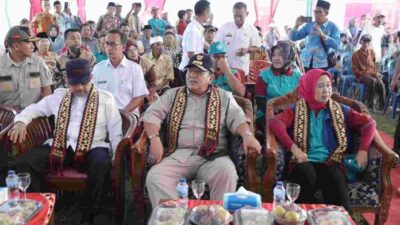 Gubernur Arinal Hadiri Pameran Hasil Karya Mahasiswa KKN di Pesawaran