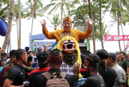 Gubernur Arinal Buka Lampung Sundanese Arts Festival VII 2023 di Pantai Way Batang Pesibar