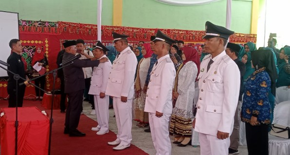Empat Kades Terpilih di Kecamatan Sidomulyo Resmi Dilantik