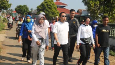 Haornas, Wabup Ardian Saputra Ikuti Jalan Sehat dan Senam Massal di Tanjung Raja