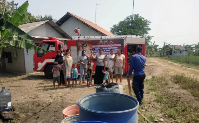 Pemkab Lampung Selatan Kembali Distribusikan Air Bersih