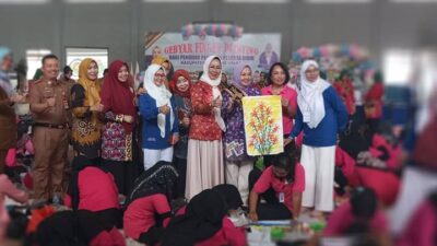 Asah Kreativitas, Ratusan Guru TK Ikuti Lomba Melukis dengan Jari