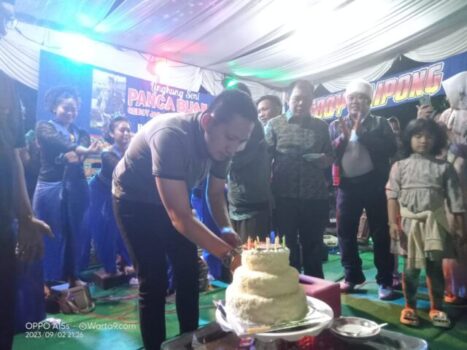 Wabup Lampura Ardian Saputra Hadiri Malam Puncak HUT ke-78 Kemerdekaan RI di  Desa Mulang Maya