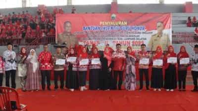 Sebanyak 4.986 Guru di Kabupaten Lampung Selatan Terima Insentif Tahap Dua