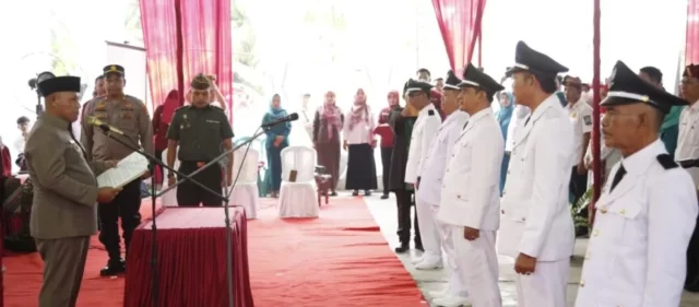 Bupati Lampung Selatan Lantik Lima Kepala Desa Terpilih Hasil Pilkades Serentak Kecamatan Penengahan