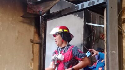 Rumah Dua Lantai di Gedongmeneng Bandarlampung Ludes Terbakar