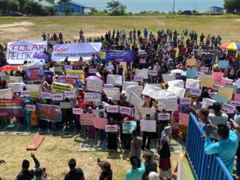 Tolak Relokasi, Ribuan Warga Melayu Rempang Berkumpul, Bersolawat, Berpantun, dan Berorasi