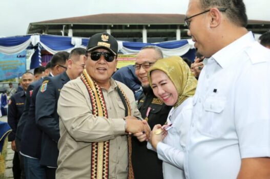 Sekwan DPRD Provinsi Lampung Tina Malinda Raih Penghargaan Satya Lencana Adhitya Mahatva Yodha