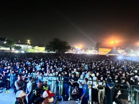 Ribuan Penonton Pekan Raya Lampung “Tersihir” Penampilan NDX AKA