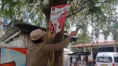 Langgar Aturan, Puluhan Alat Peraga Sosialisasi Pemilu di Lampura Ditertibkan