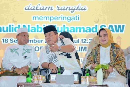 Gubernur Arinal Bersama Ribuan Masyarakat Ikuti Pengajian Akbar dalam Rangka Maulid Nabi