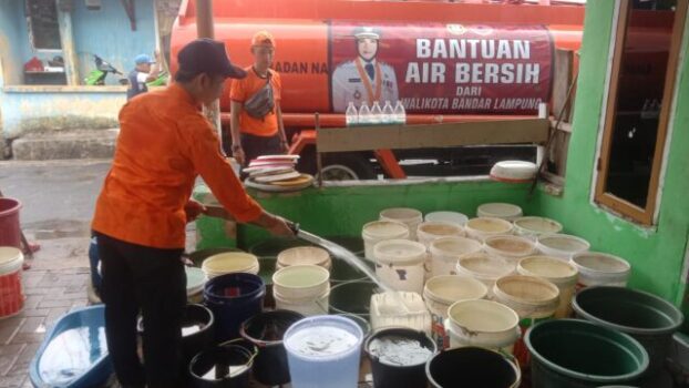 Tiga Bulan, BPBD Bandarlampung Salurkan 4,8 Juta Liter Air Bersih untuk Masyarakat