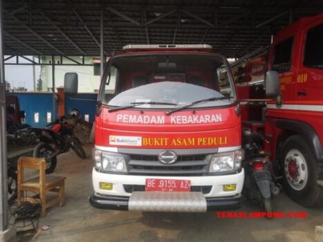 Damkar Bandarlampung Ajukan Bantuan Satu Unit Mobil Pemadam kepada PT BA