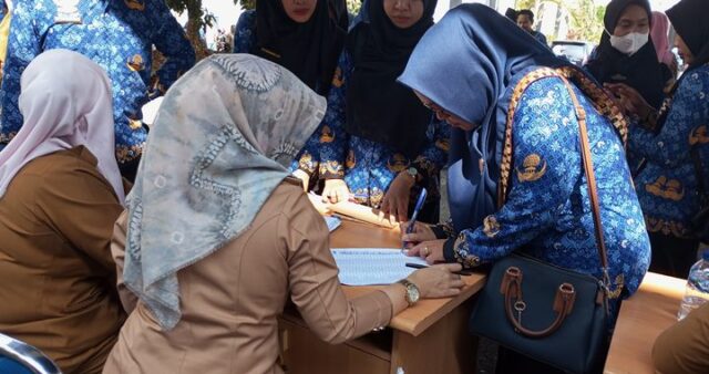 Ribuan PNS Lampung Utara Ikuti Pengambilan Sumpah