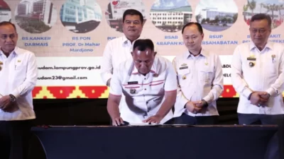 Bupati Nanang Ermanto Teken Surat Pernyataan dan Komitmen Dukung Transformasi Kesehatan di Provinsi Lampung