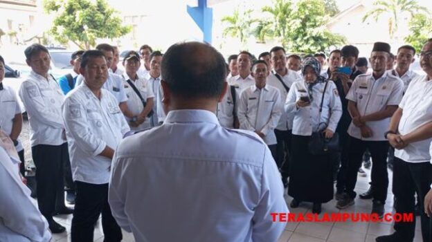 Tuntut Pembayaran Tunggakan ADD tidak Jelas, Puluhan Kepala Desa Sambangi kantor BPKA Lampura