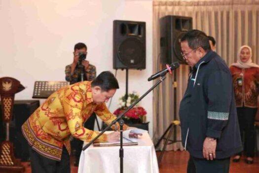 Gubernur Arinal Kukuhkan Pengurus BUMD PT Wahana Raharja dan PT Lampung Jasa Utama 2023-2028