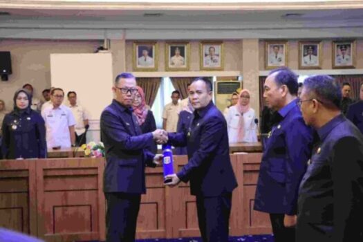 Sekdakprof Lampung Melantik dan Mengambil Sumpah Jabatan Pejabat Pimpinan Tinggi Pratama
