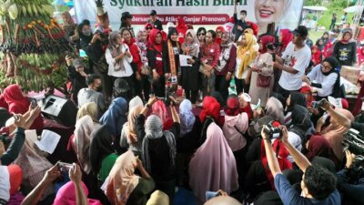 Safari Politik di Pringsewu, Atikoh Ganjar Pranowo Hadiri Syukuran Hasil Bumi