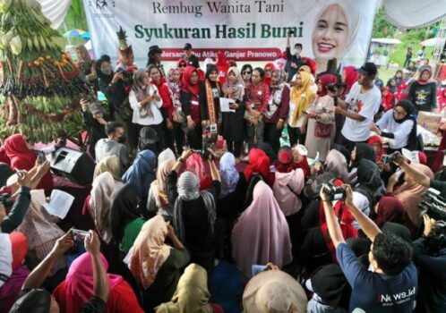 Safari Politik di Pringsewu, Atikoh Ganjar Pranowo Hadiri Syukuran Hasil Bumi