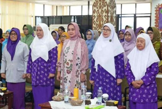 Ketua TP PKK Lampung Hadiri Pelantikan dan Rakerwil Wanita Islam