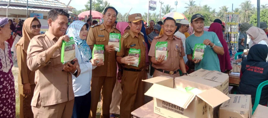 Telur dan Gula Jadi Komoditi Paling Diminati Warga di Pasar Murah Sidomulyo