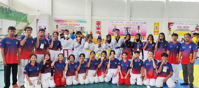Klub Satlas Boyong 25 Medali Kejuaraan Taekwondo Master Amril Yusam Cup III  2024