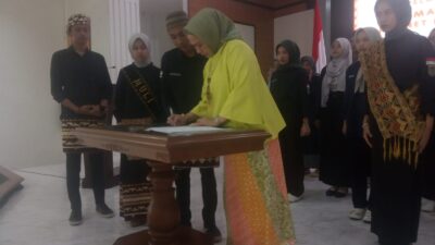 Kepala Badan Penghubung Provinsi Lampung Lantik Pengurus Kamapala Semarang Kabinet Kalpataru 2023 -2024