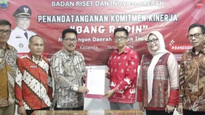 Tandatangani Komitmen Kinerja “Bang Radin”, Perangkat Daerah Harus Tingkatan Inovasi