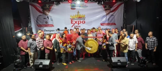 Bupati Nanang Ermanto Buka Jatiagung Expo 2024
