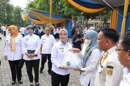 DP Korpri Lampung Luncurkan Tebus Murah Paket Sembako bagi PNS Golongan II dan Bazar