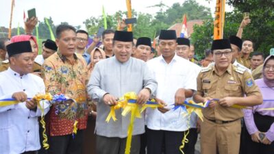 Walikota Wahdi Resmikan Jembatan Penghubung Metro dan Lamtim
