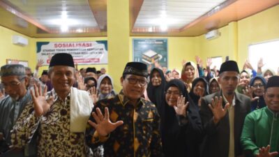 Wahdi Doakan Jamaah KBIHU Al Hikmah Dimudahkan Jalankan Ibadah Haji dan Umrah