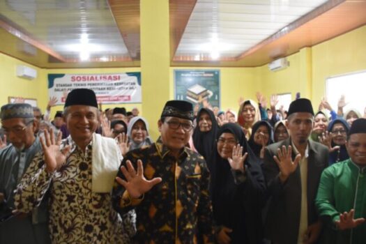 Wahdi Doakan Jamaah KBIHU Al Hikmah Dimudahkan Jalankan Ibadah Haji dan Umrah