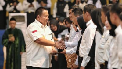Gubernur Arinal Serahkan SK PPPK Jabatan Fungsional Kesehatan dan Guru