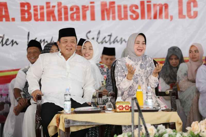 Gubernur Arinal Djunaidi Hadiri Pengajian Akbar di Lampung Selatan