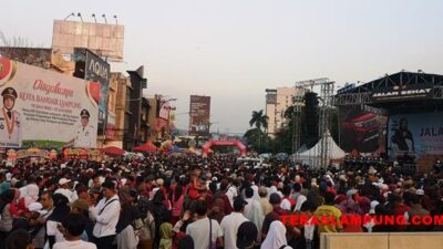 HUT ke-342 Kota Bandarlampung, Puluhan Ribu Peserta Ikuti Jalan Sehat Berhadiah Mobil
