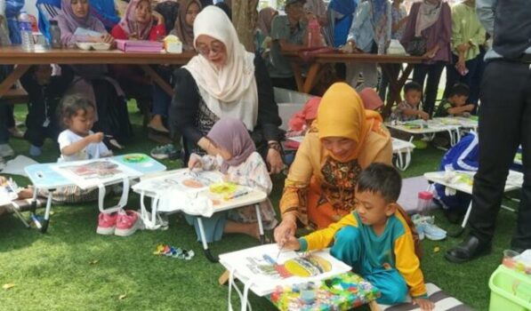 Hari Anak, Ratusan Anak Ikuti Lomba Mewarnai Cafe Kiyo