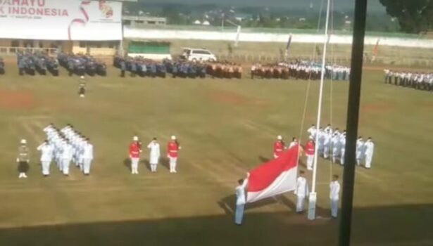 Menahan Sakit Akibat Tertusuk Paku, Anggota Paskibraka Lampung Utara Mampu Tunaikan Tugasnya