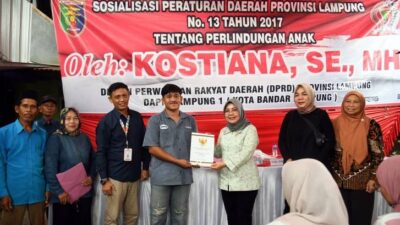 Kostiana Sosialisasikan Perda Perlindungan Anak
