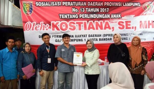 Kostiana Sosialisasikan Perda Perlindungan Anak