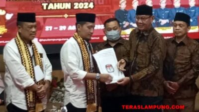 PAS Daftarkan Diri di KPU, Pilkada Lampung Utara Hanya Diikuti Dua Pasangan Calon