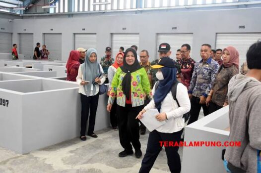 Walikota Eva Dwiana Kunjungi Pasar Pasir Gintung yang akan Diresmikan Presiden Jokowi