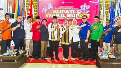 Pilkada Lampung Timur 2024, Ela dan Azwar Daftar ke KPU