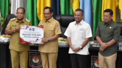 Pj Gubernur Lampung Terima Insentif Fiskal Pengendalian Inflasi Daerah